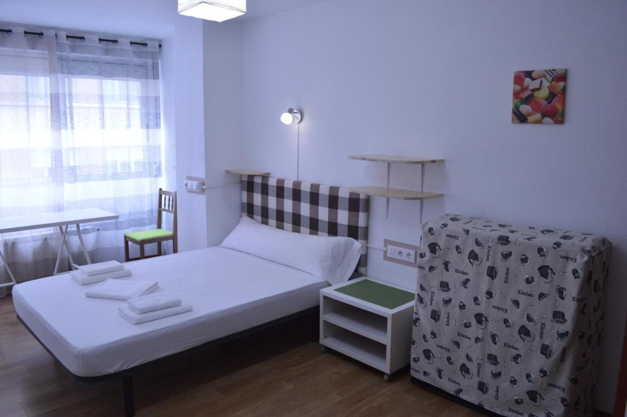Ararat Hostel Сантьяго-де-Компостела Экстерьер фото