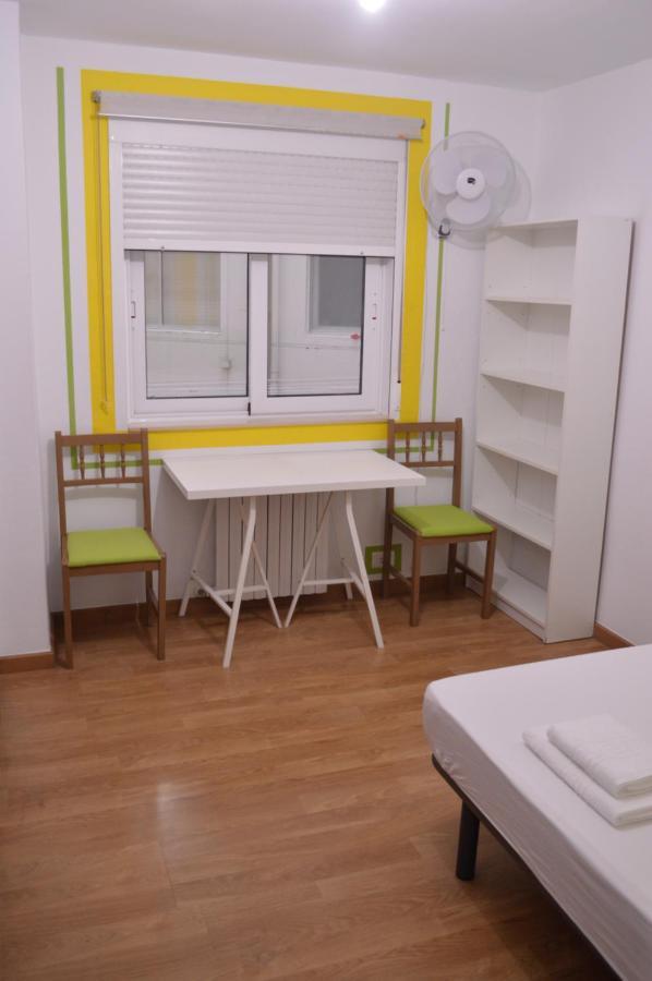 Ararat Hostel Сантьяго-де-Компостела Экстерьер фото