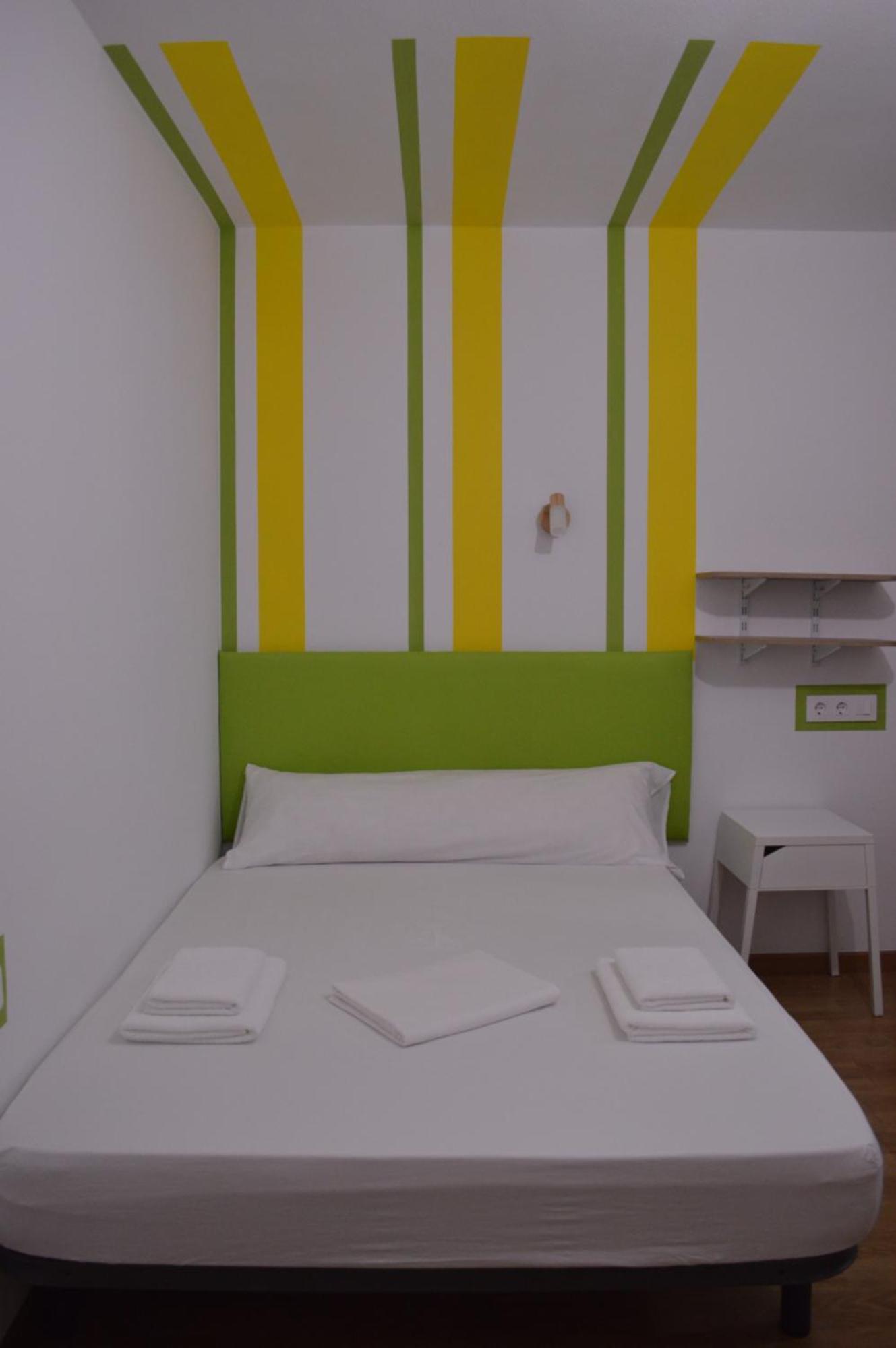 Ararat Hostel Сантьяго-де-Компостела Номер фото