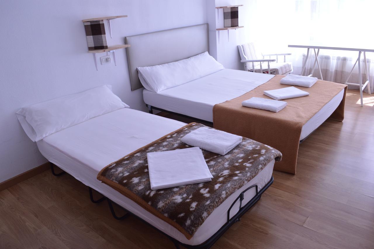 Ararat Hostel Сантьяго-де-Компостела Экстерьер фото