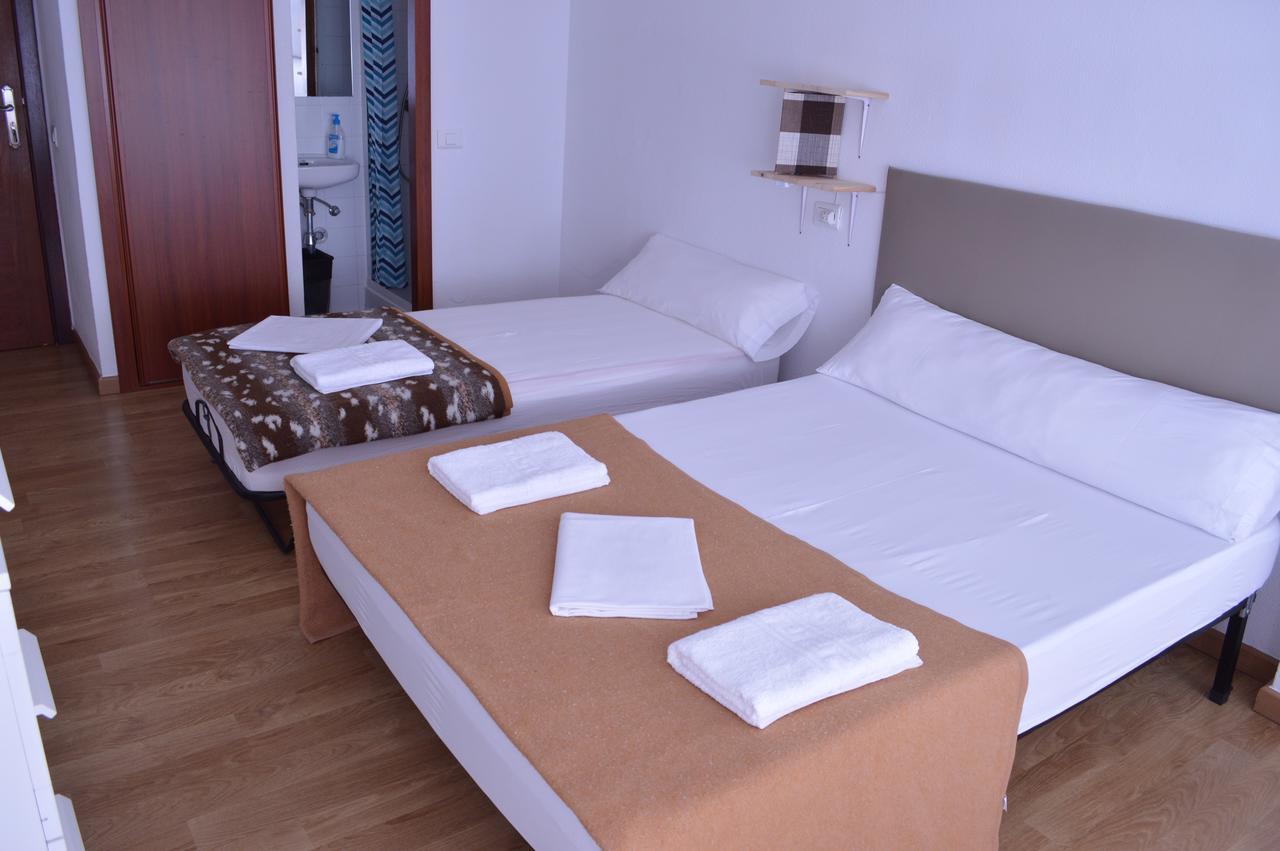 Ararat Hostel Сантьяго-де-Компостела Экстерьер фото