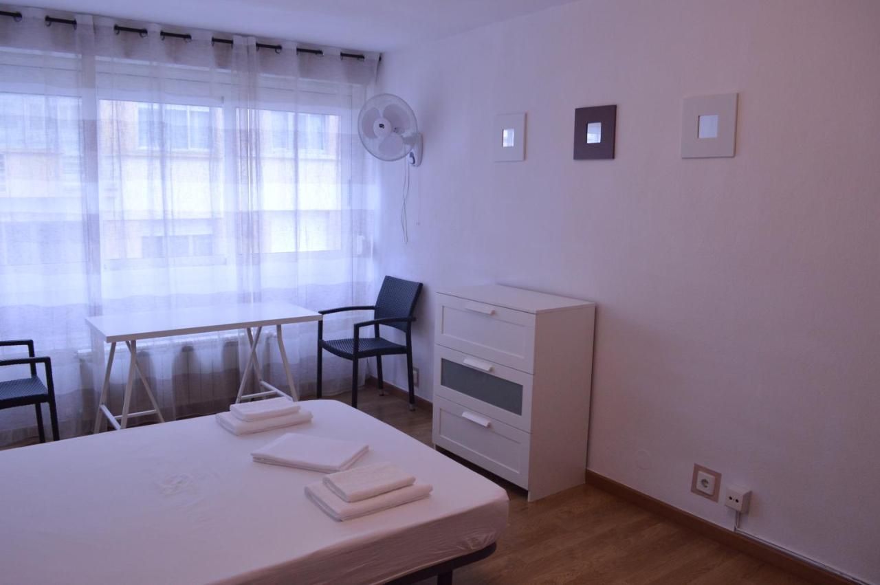 Ararat Hostel Сантьяго-де-Компостела Экстерьер фото