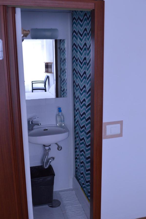 Ararat Hostel Сантьяго-де-Компостела Экстерьер фото